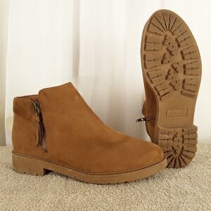 ESPRIT Women’s Size 11M Ankle Boots, Saige, Brown Faux Suede, Side Zip, booties